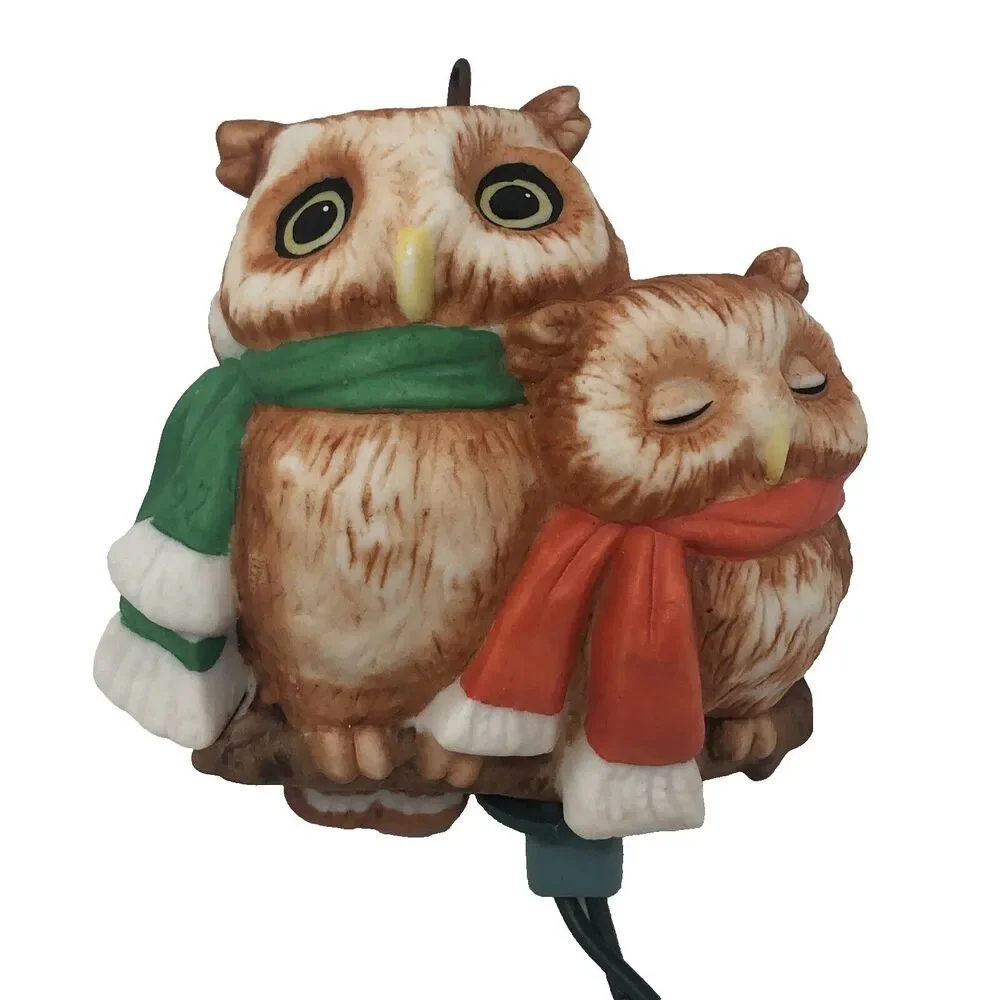 Hallmark Keepsake Magic Light Ornaments Feathered Friends Watch Owl Lamplighter
